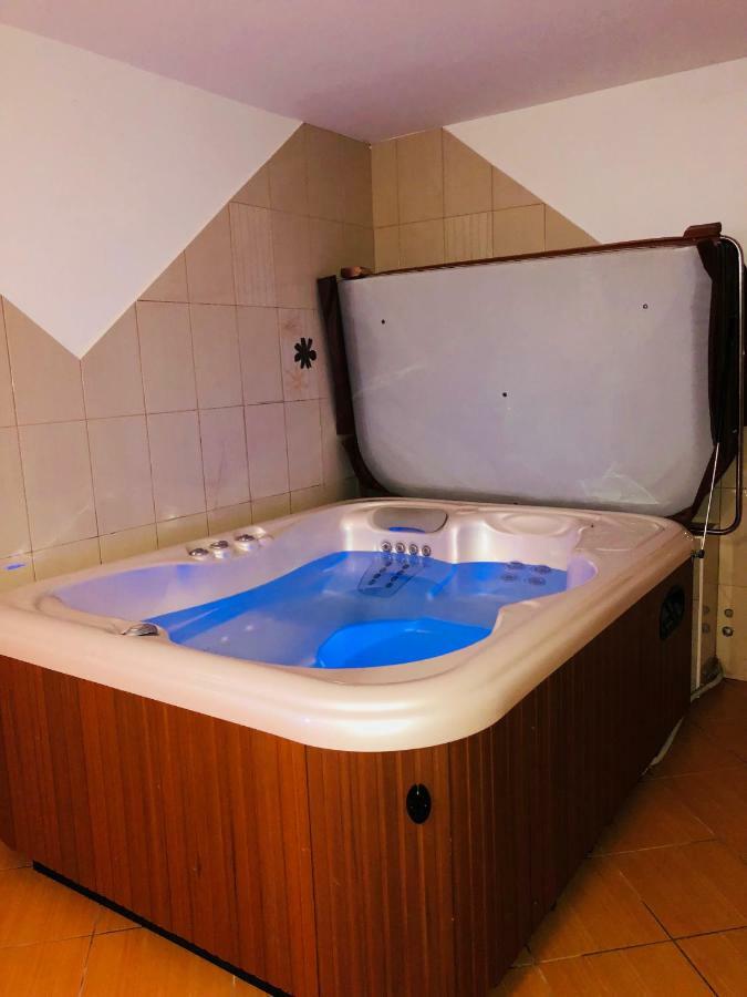 Apartmaji Zlata Lisicka Cerkno Exterior foto